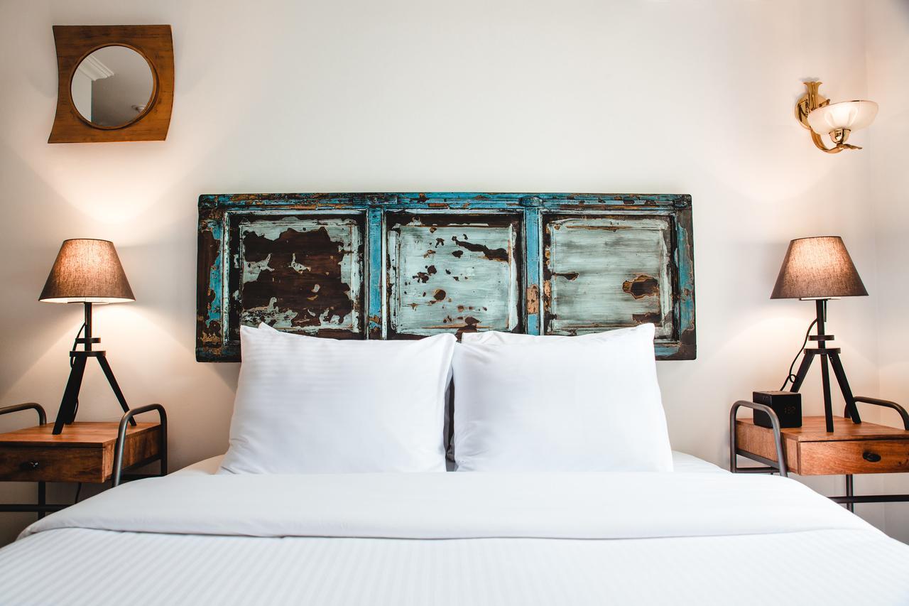 The English Bay Inn Langley Esterno foto