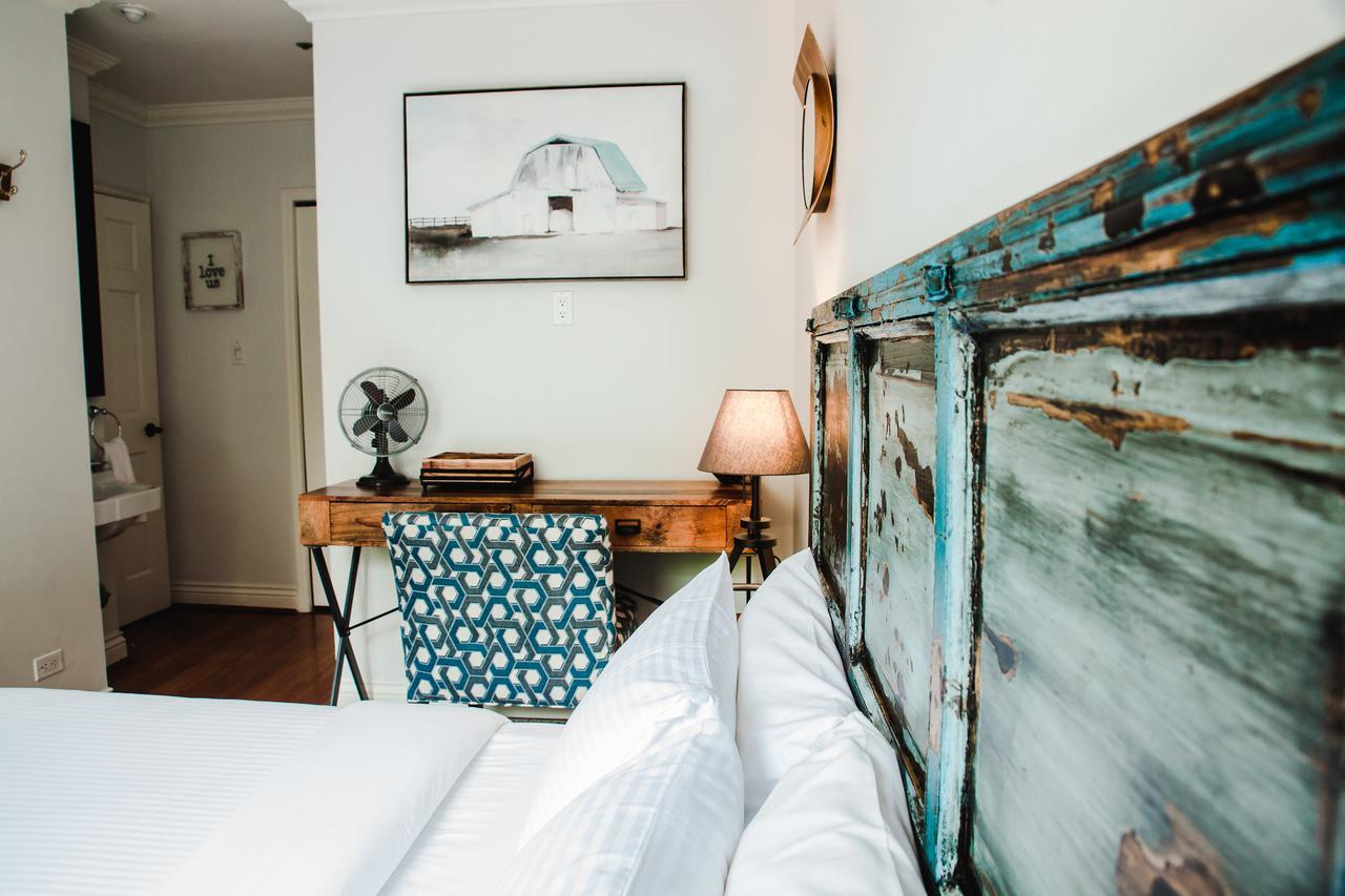 The English Bay Inn Langley Esterno foto